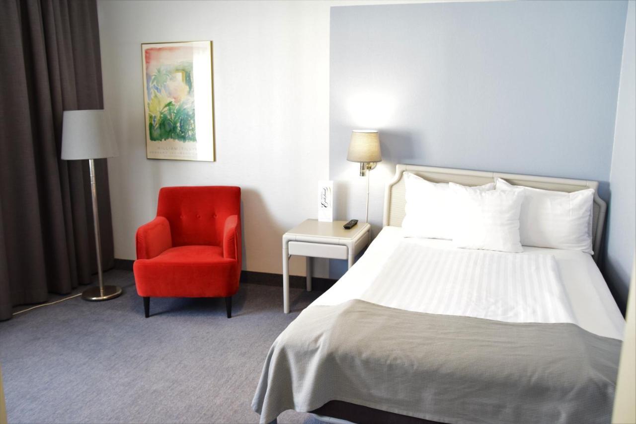 Hotell Erikslund Ängelholm エクステリア 写真