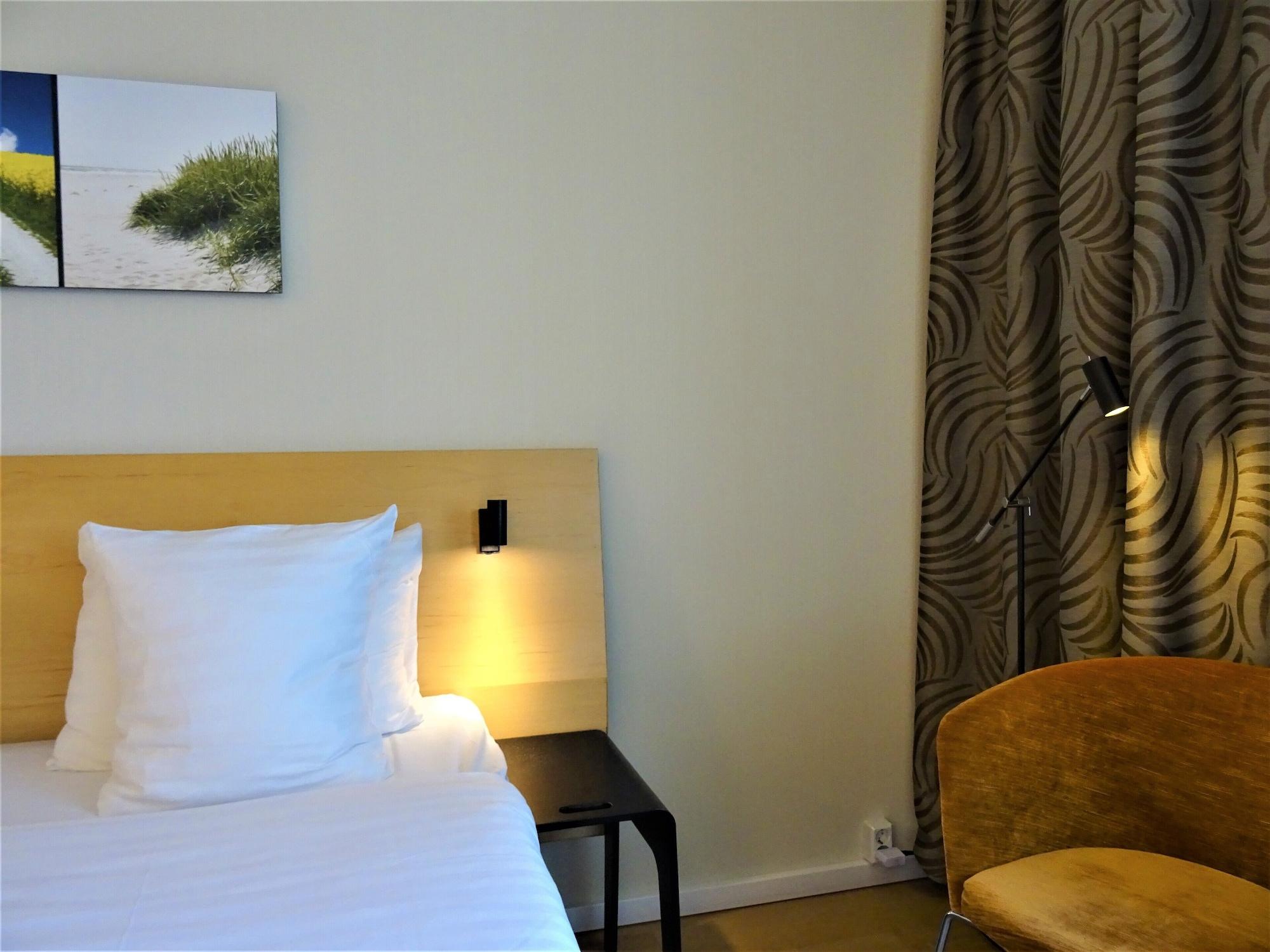 Hotell Erikslund Ängelholm エクステリア 写真